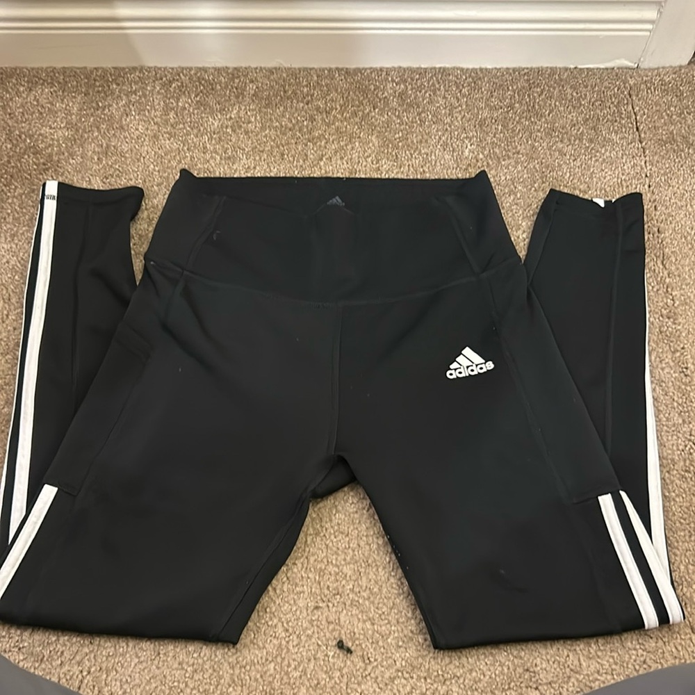 Medium ADIDAS leggings
